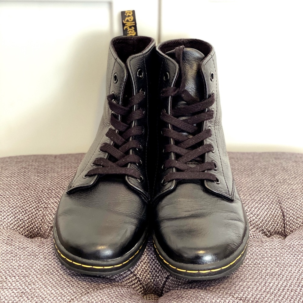Doc Martens Leyton boot, black